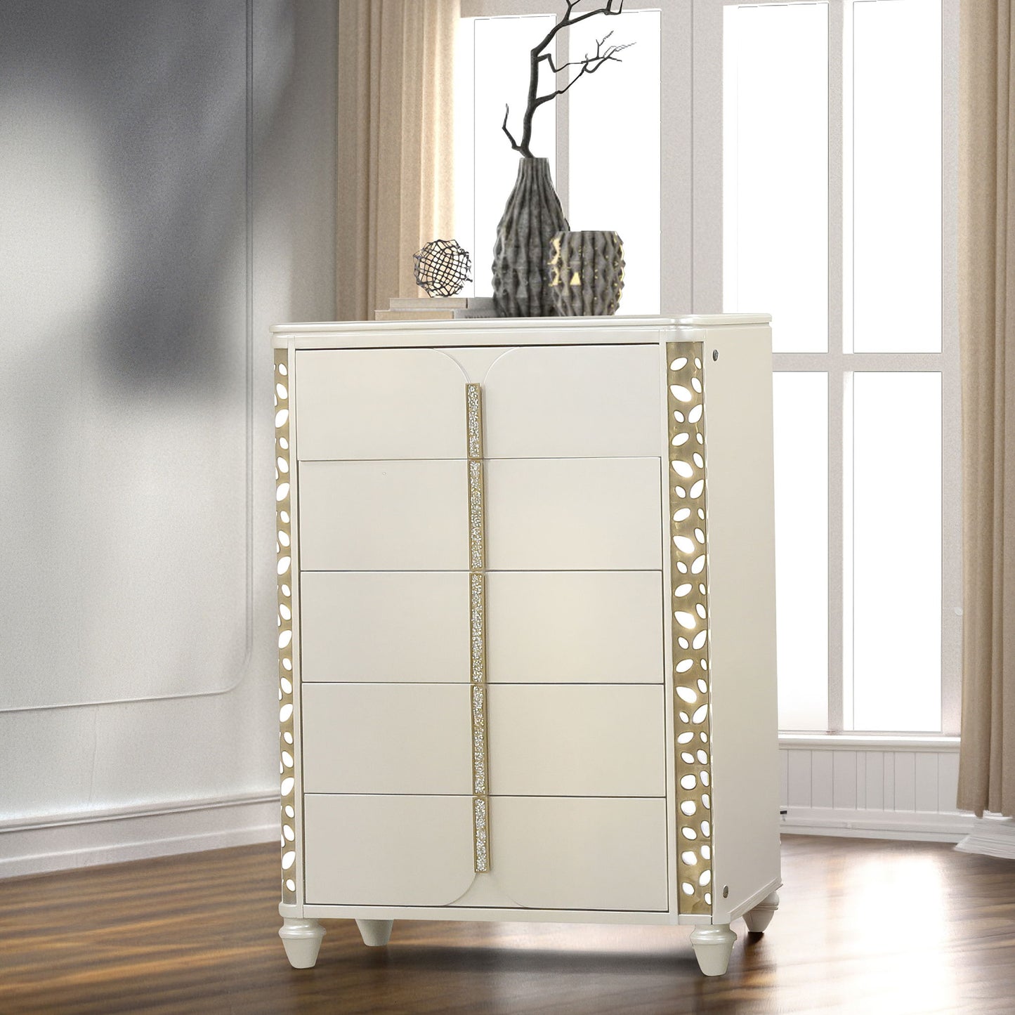 Cinderella - Chest With LED Accents And 5 Storage Drawers - Beige