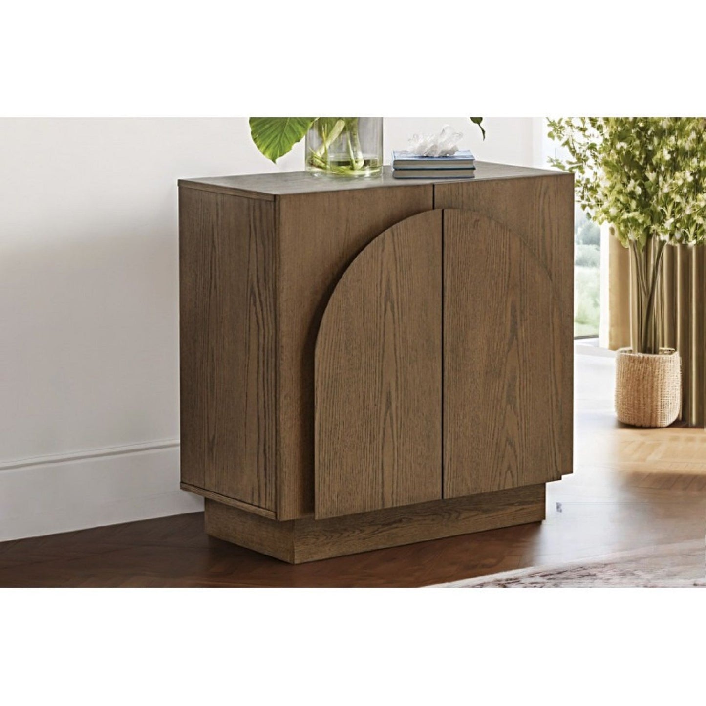 Modern Sideboard Buffet With Arched Cabinet Doors