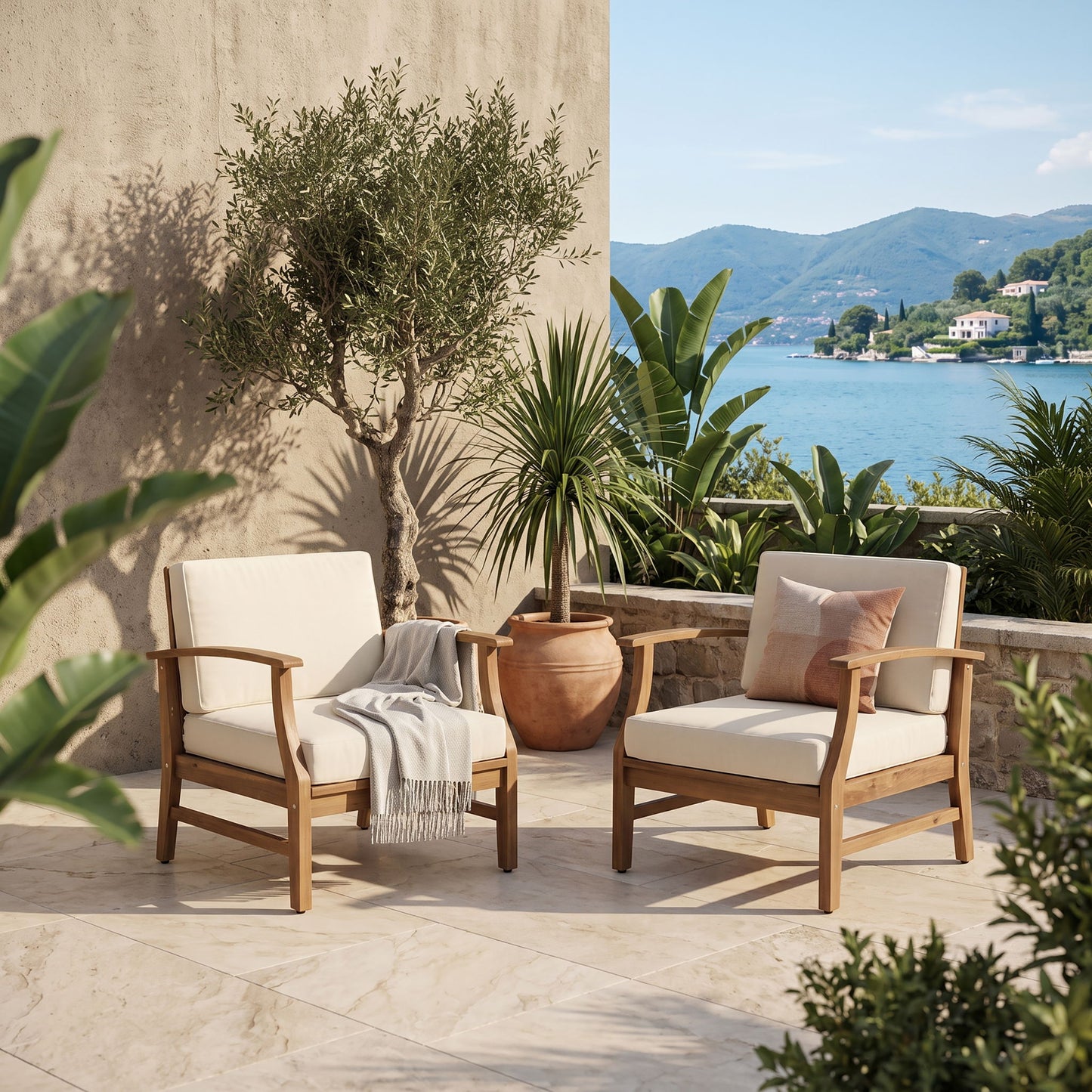 Perla - Contemporary Club Chair With Water Resistant Cushionі
